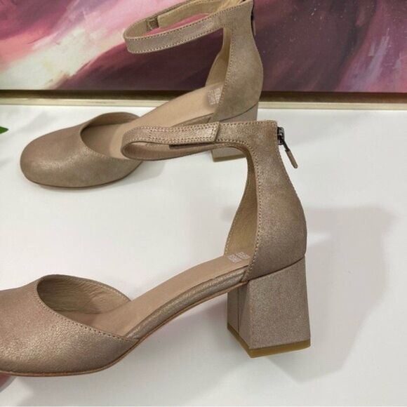 Eileen Fisher Indi Metallic Ankle-Grip Pumps in Suede Platinum Pumps Size 8 - Picture 10 of 16